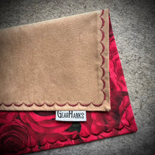 Load image into Gallery viewer, Endless Love